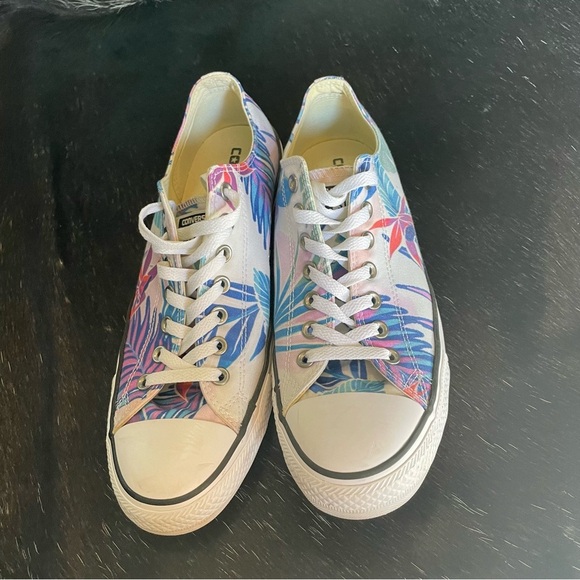 Sz 10 men 12 women - Converse Chuck Taylor All Star Low Tropical Print Hawaiian - Picture 3 of 8
